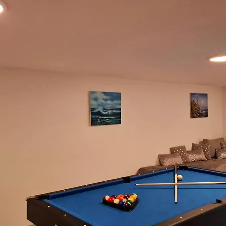 Ferienhaus Salvore- Naehe Straende- Beheizter Pool- Istrien By Interhome