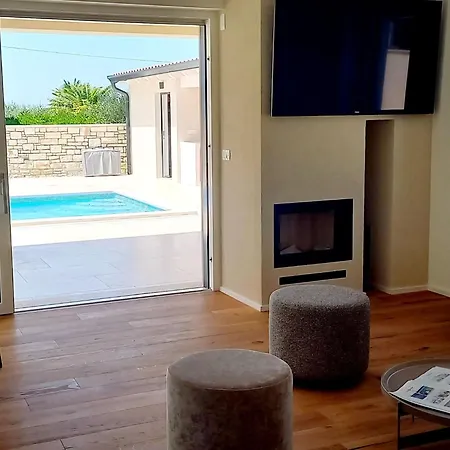 Nyaraló Salvore- Naehe Straende- Beheizter Pool- Istrien By Interhome *