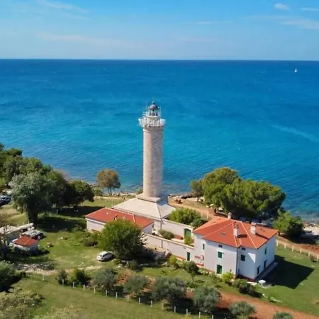 Hébergement de vacances Salvore- Naehe Straende- Beheizter Pool- Istrien By Interhome Savudrija