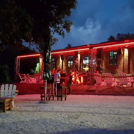 Hébergement de vacances Salvore- Naehe Straende- Beheizter Pool- Istrien By Interhome *